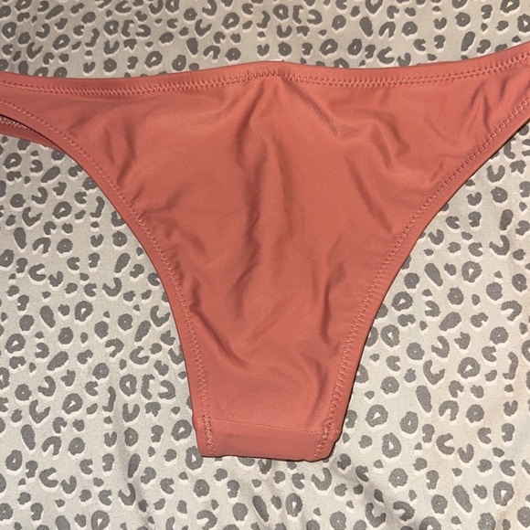 Brand new, neutral pinkish color, cheeky aerie bikini bottoms size small - Picture 5 of 5